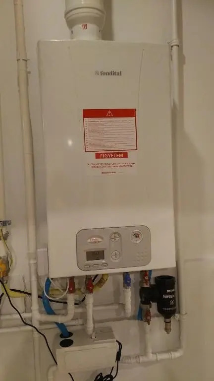 FSQH UNDER Apartman