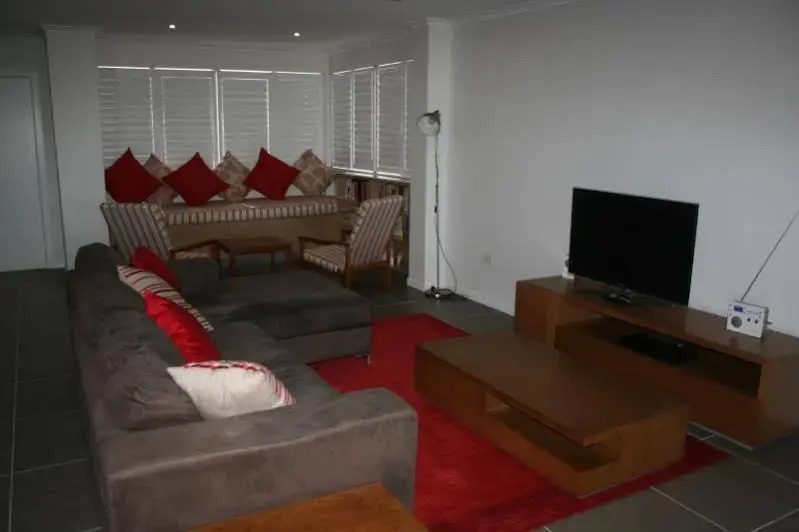 Kings Row Holiday Apartments