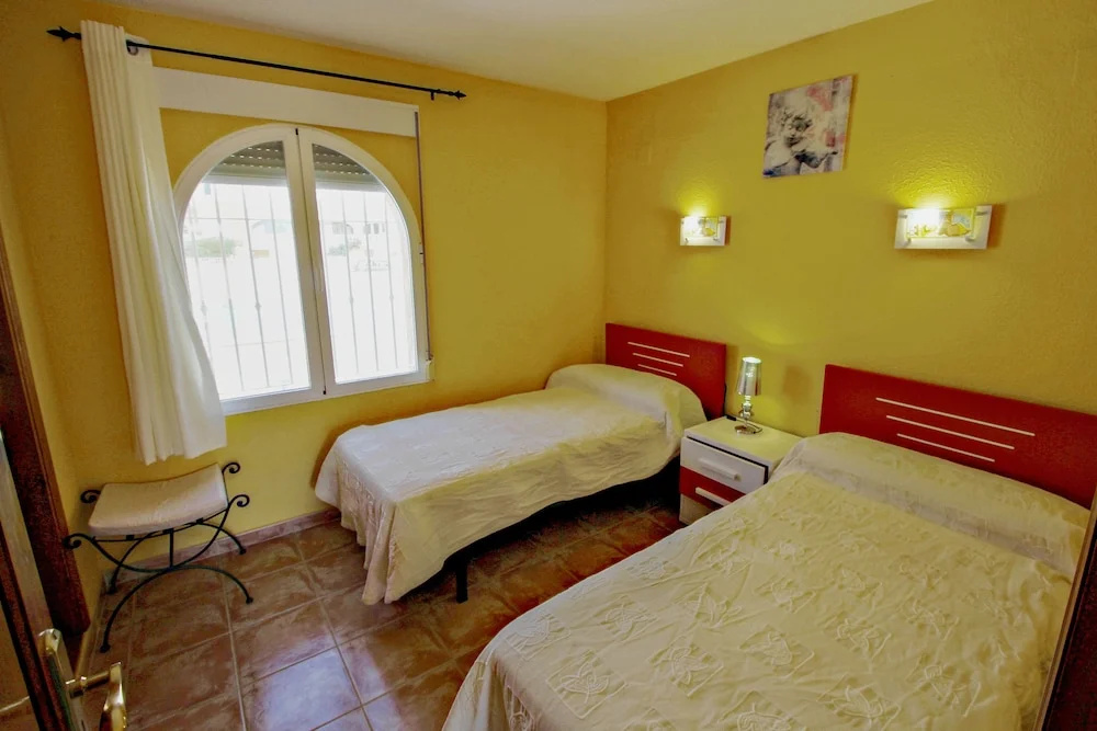 Margarida - holiday bungalow in peaceful surroundings in Benitachell
