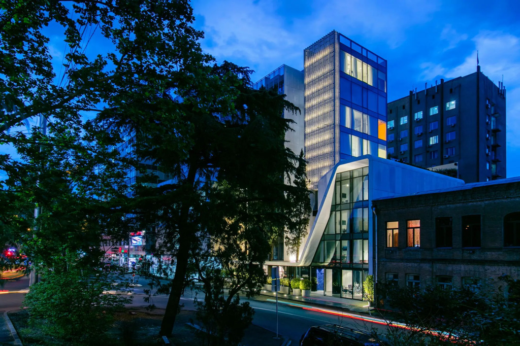 The Grove Design Hotel