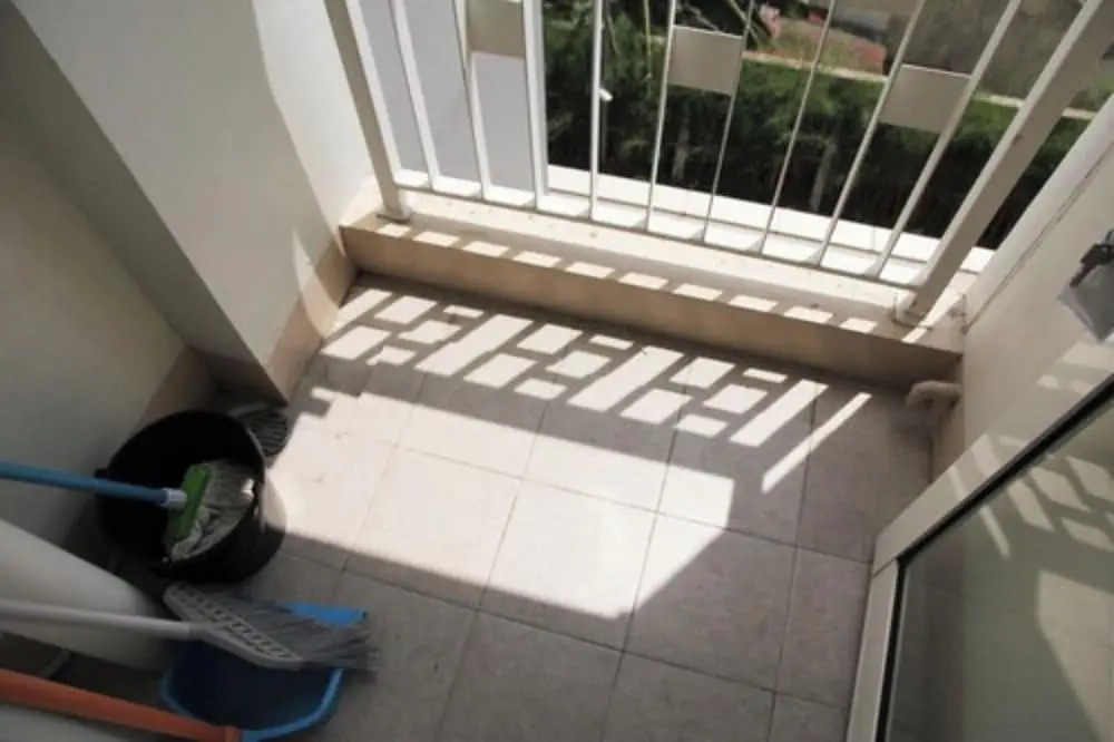 Modern and Comfortable Studio Apartment Springlake Summarecon near Summarecon
