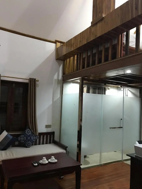 wisdom mystery Hotel