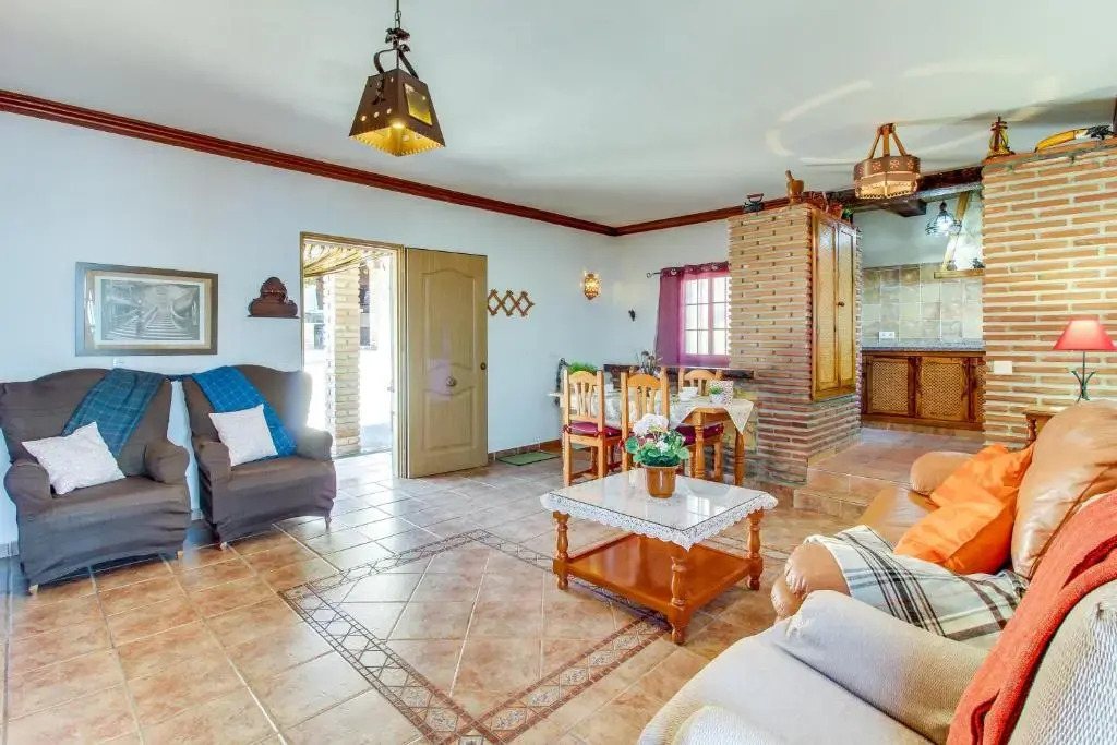 Villa Vistas Nerja by Ruralidays