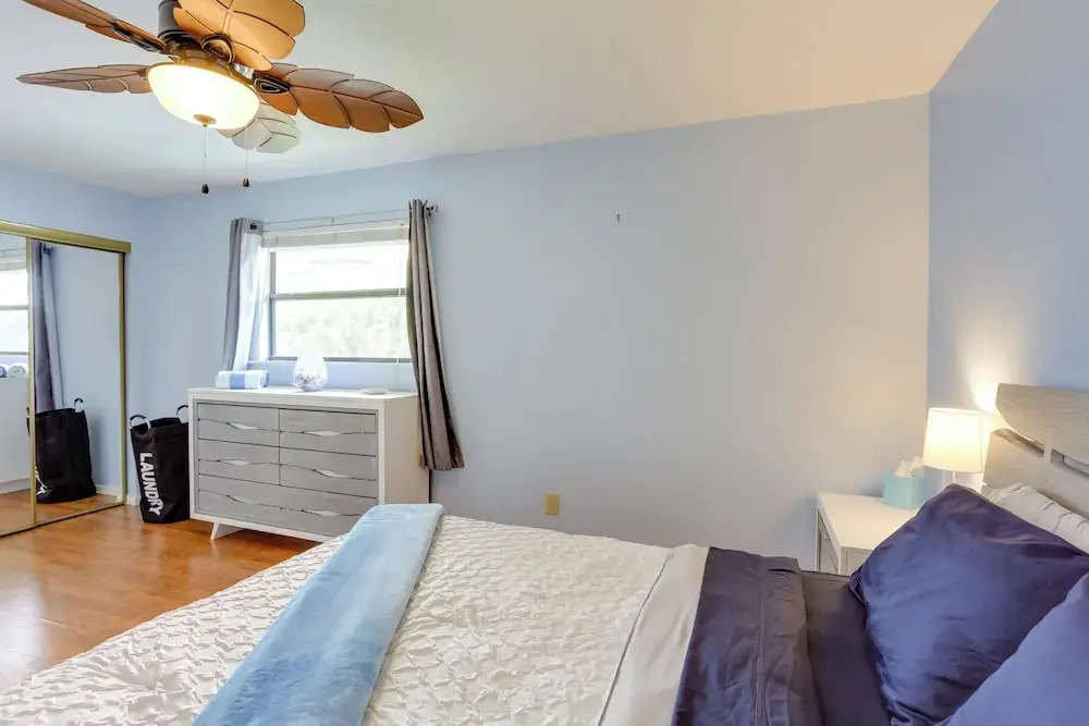 Idyllic Fort Pierce Retreat - Walk to Beach!