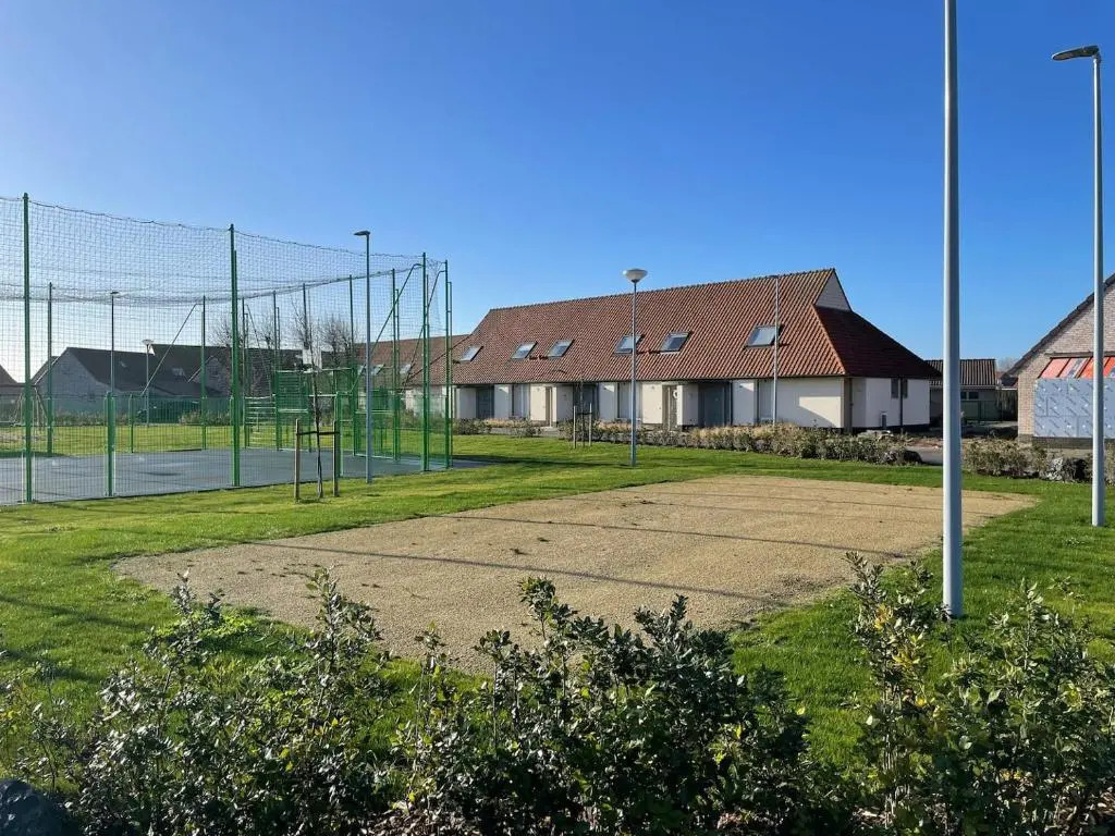 WH36 Gezellig vakantiehuis met 2 slk, tuin en parking