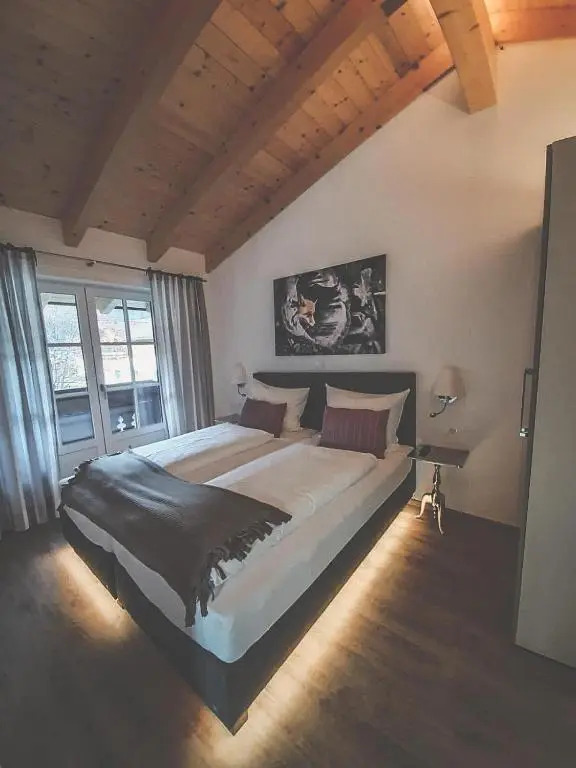 Hochalmbahnen Chalets Rauris 1-02, Maislaufeldweg 1b