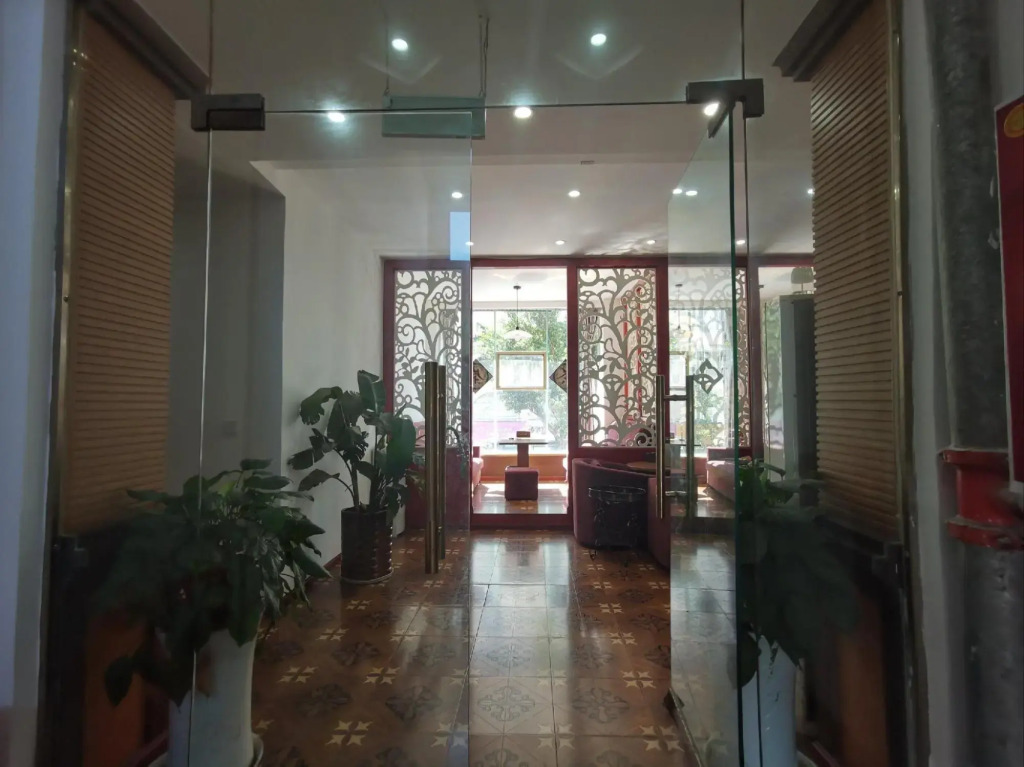 Hanyuan Sihai Hotel