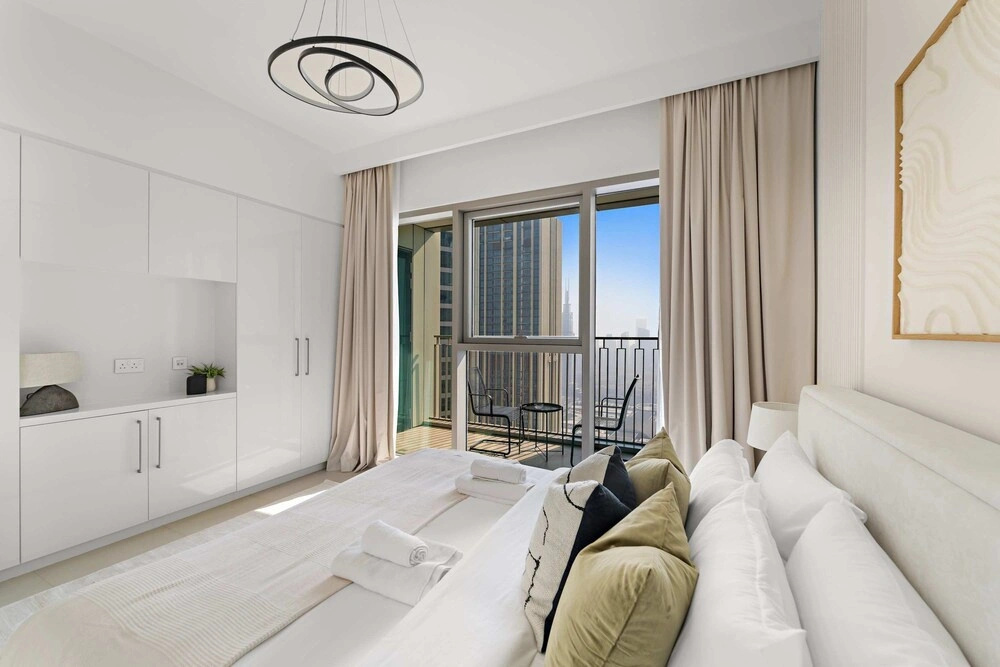 Silkhaus Luxury 2BR Emaar Tower Family Ideal