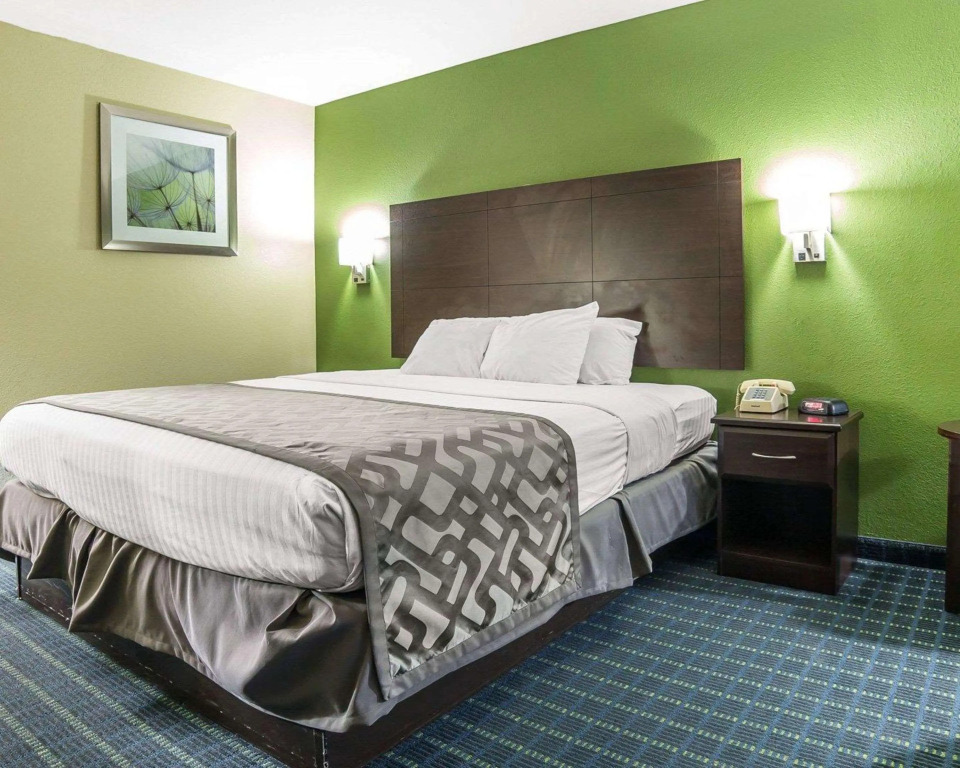 Rodeway Inn & Suites Needles