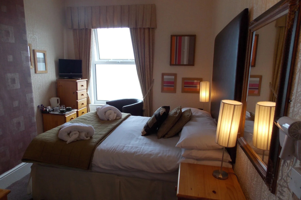 Can-Y-Bae Hotel