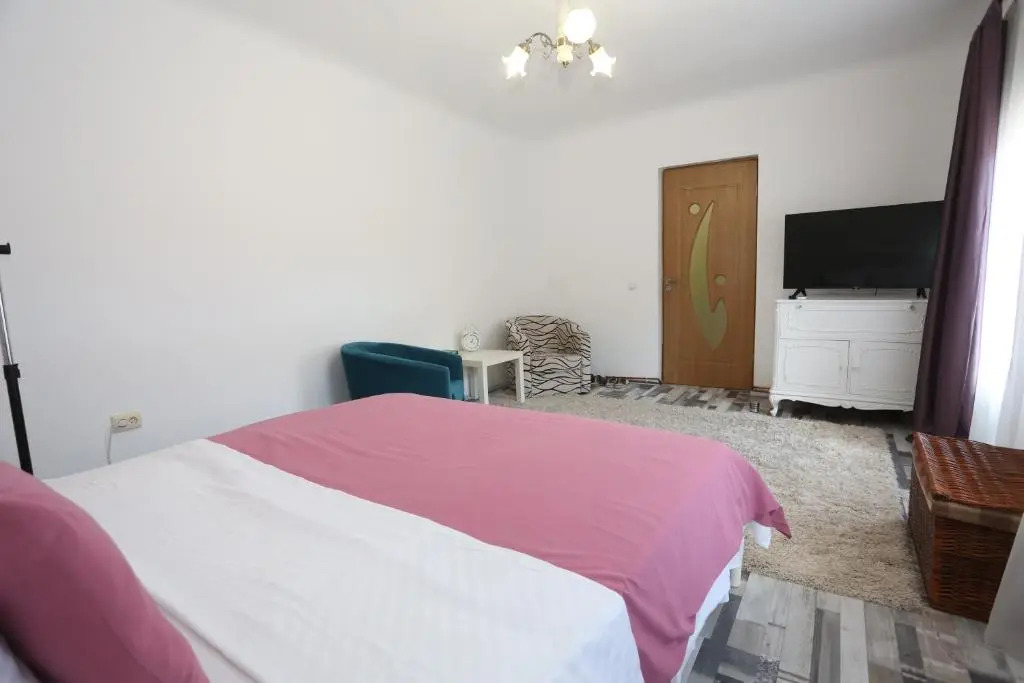 Union Square Apartment 2