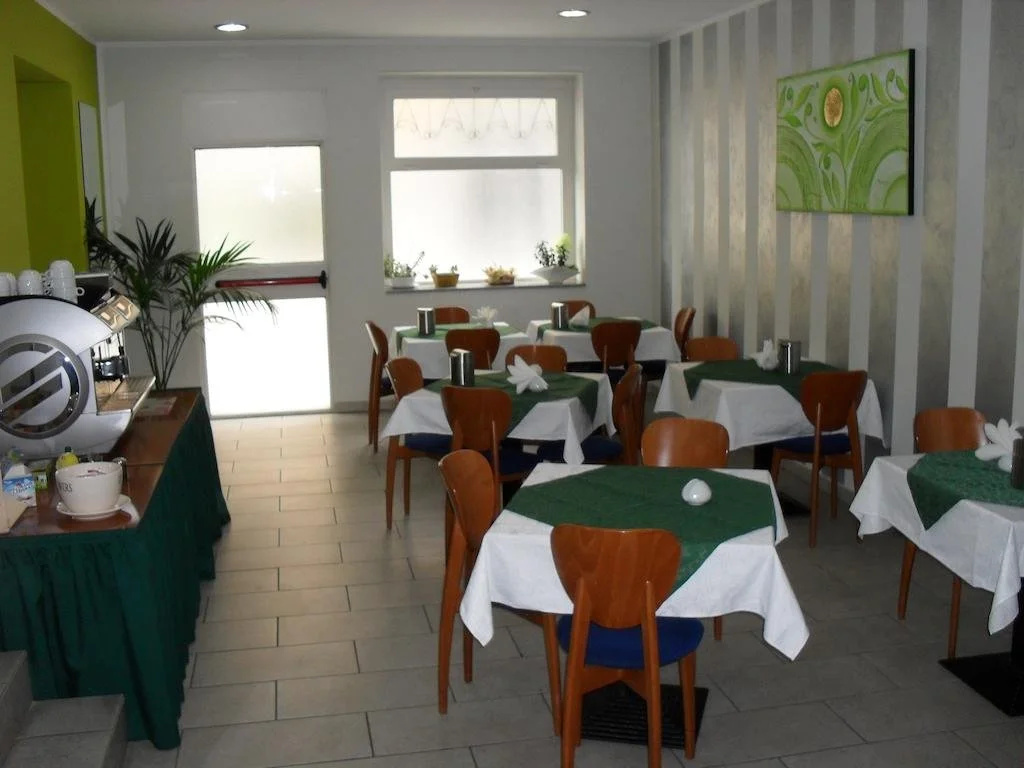 Hotel Emiliana