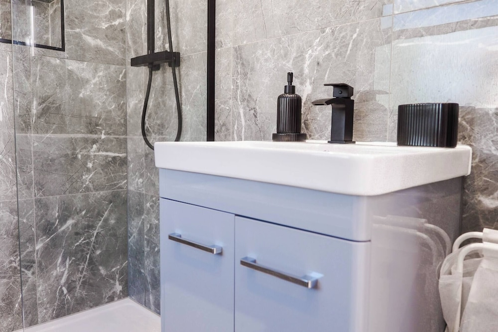 The Langdale - Where Comfort Meets Convenience