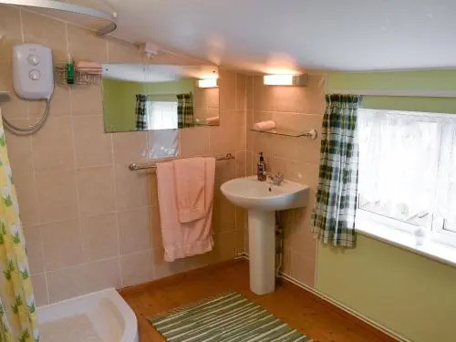 Glen Cottage