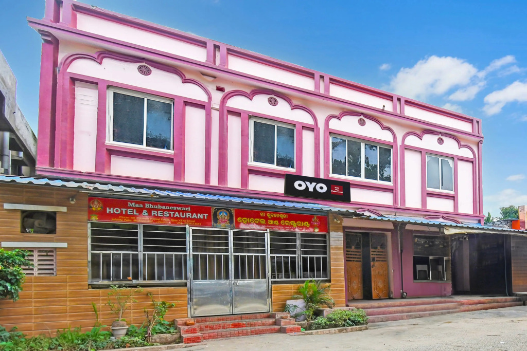 Super Hotel O Maa Bhubaneswari Hotel