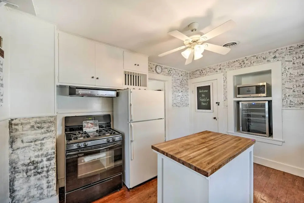 Charming Home Near Downtown Fredericksburg
