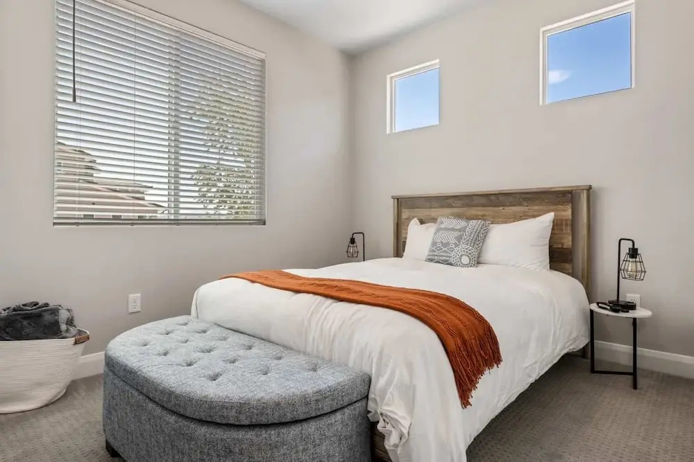 Family Desert Oasis 5 Bedroom Home