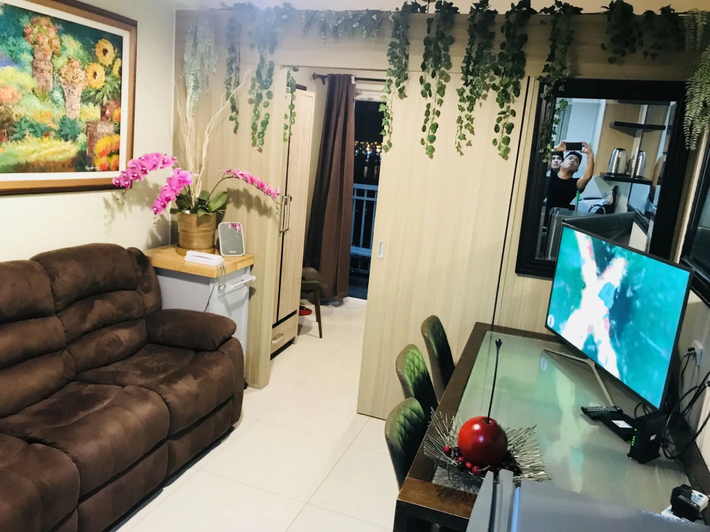 RBB Suites Breeze Residences