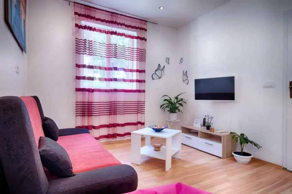 House Paradiso