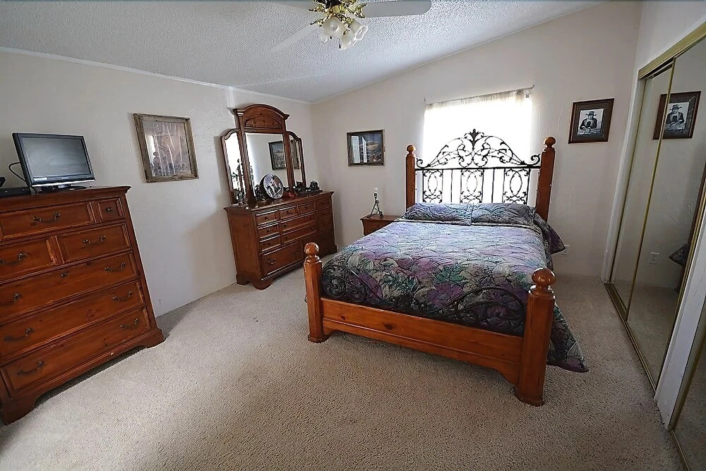 Juniper Pines Cabin - Five Bedroom Cabin