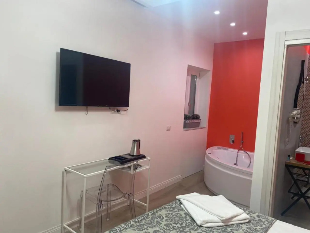 Suite Riviera 84