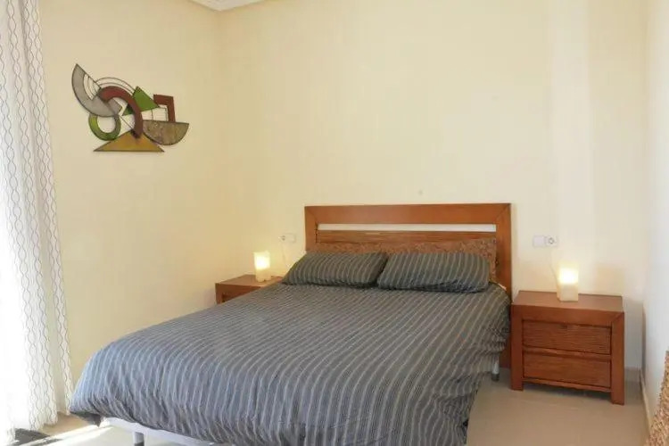 Family Townhouse 6 sleeps Maribel