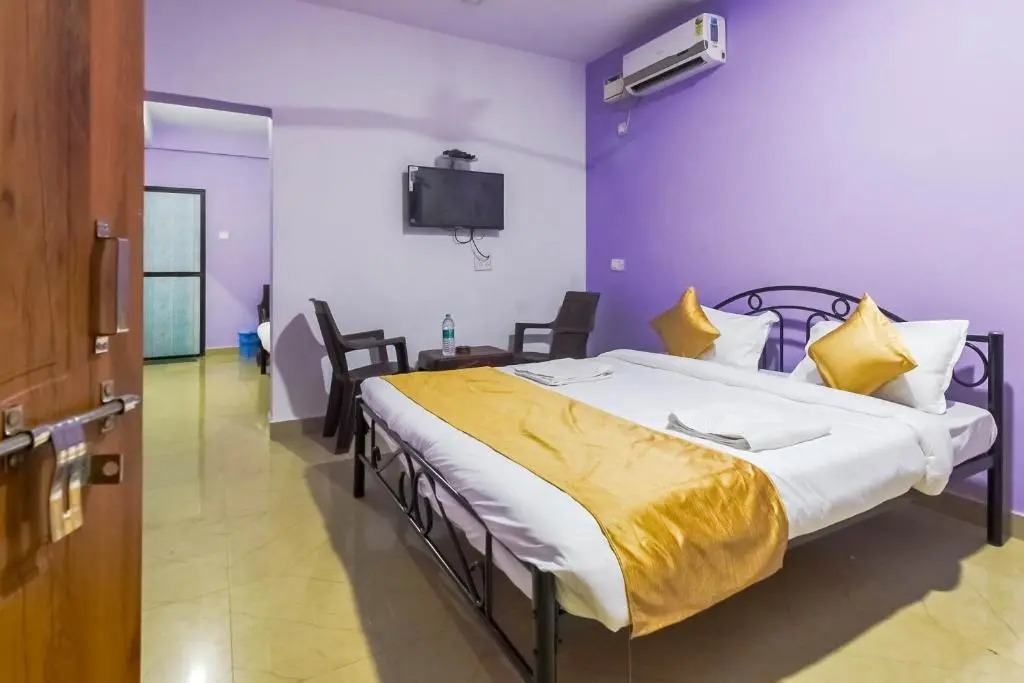 Tropical Inn