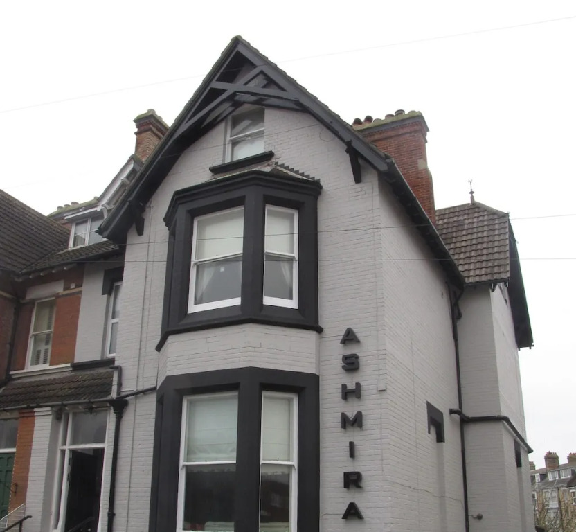 Ashmira Guest House