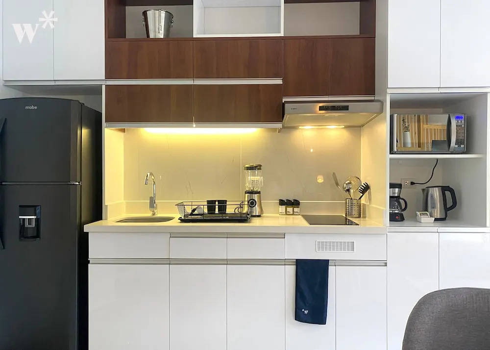 SoHo Suites Miraflores by Wynwood House