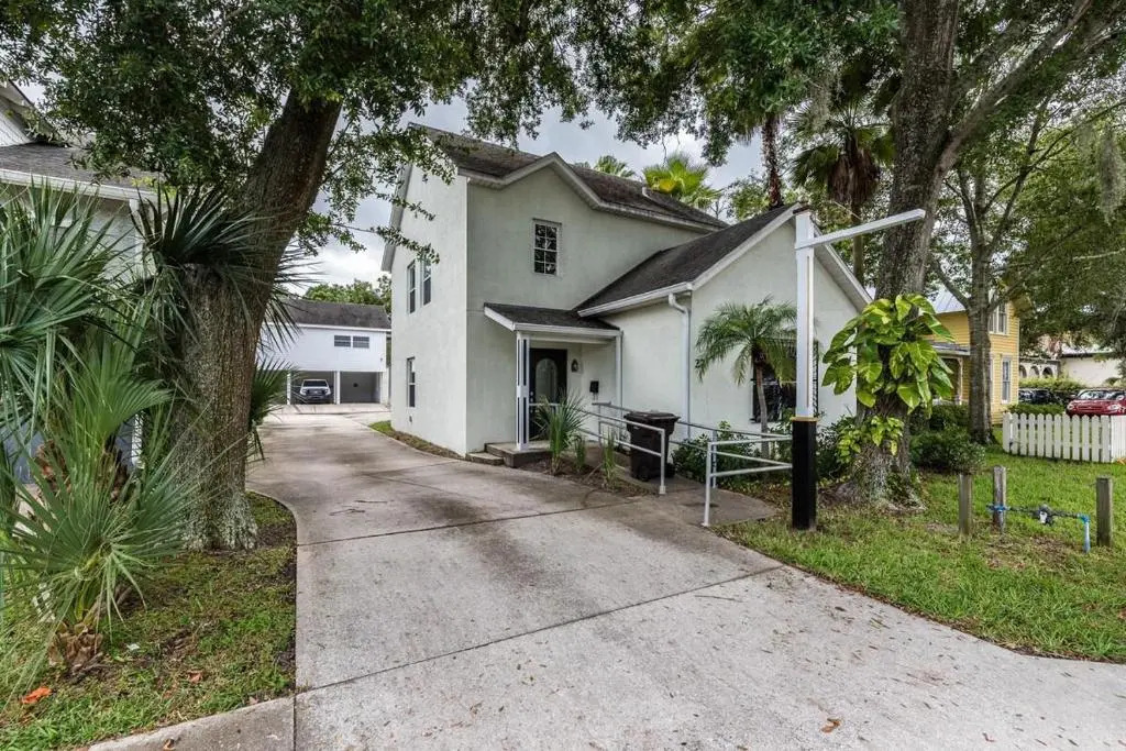 The Old Mission Collection - Downtown Bungalow