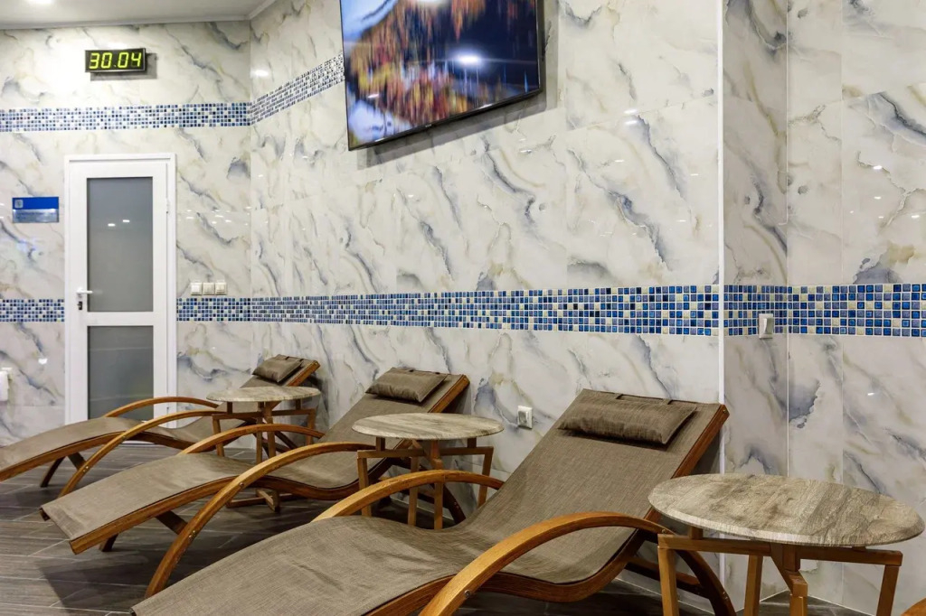 Hotel 99 on Noviy Arbat