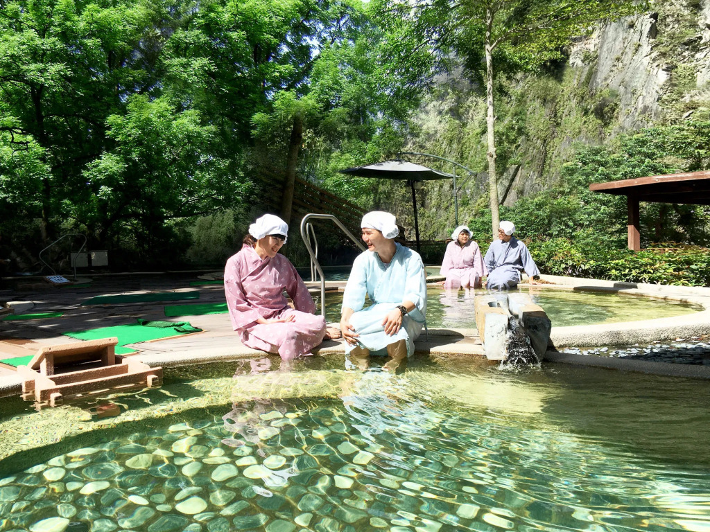 Uni-Resort Ku-Kuan