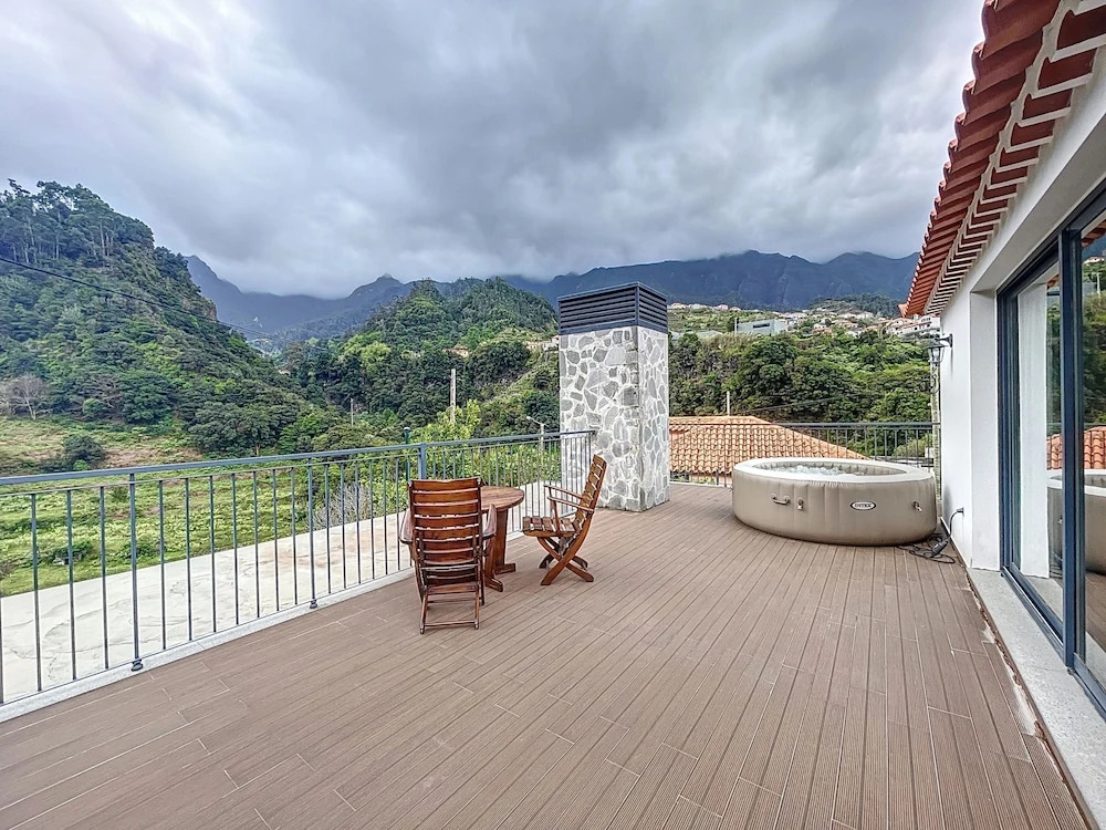 Villa Teresa 2 by Atlantic Holiday