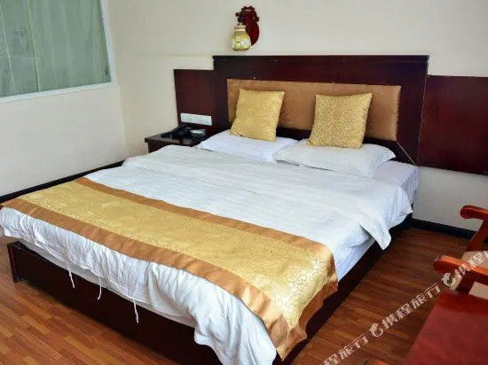 Ziyunju Hotel (Qixing Street, the Old Town of Lijiang)
