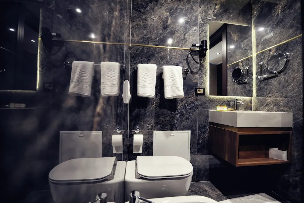 Luxury Premium Finese