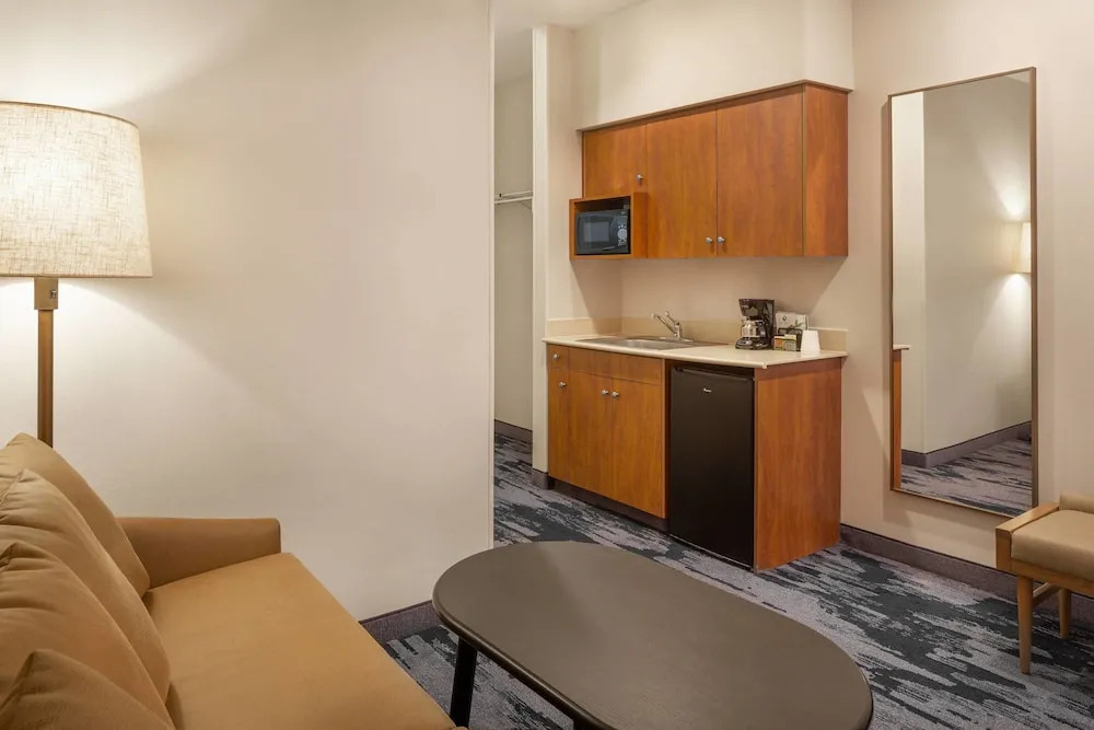 Fairfield Inn and Suites Napa Valley - American Canyon