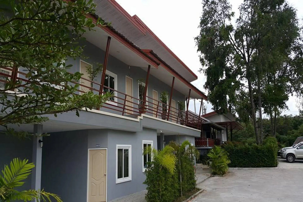 Krabi Ava Hill