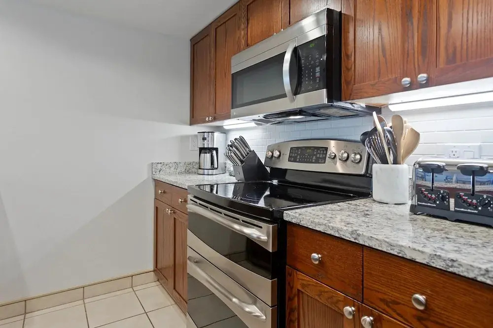 Lakeside at Deer Valley Resort - Two Bedroom Condo #1733 2 Condo