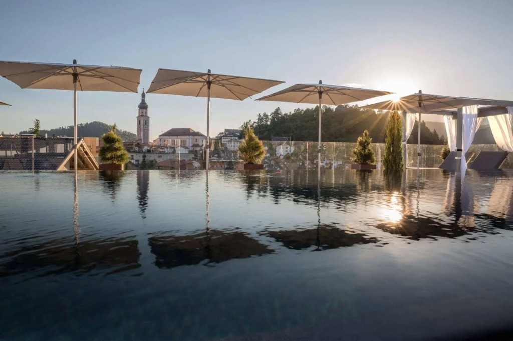 ABINEA Dolomiti Romantic SPA
