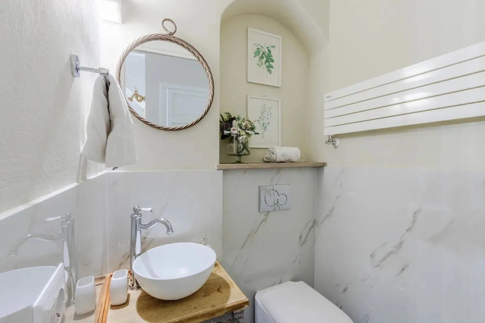 Apartment in Lucca Near Cathedral Square