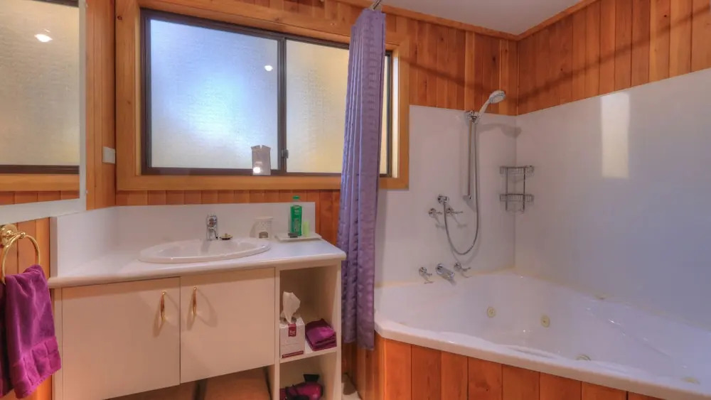 Derwent Bridge Chalets & Studios