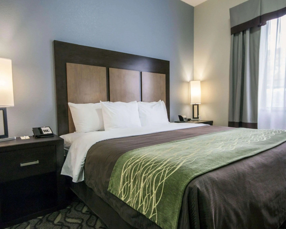 Comfort Inn & Suites El Paso I-10 Airport Area