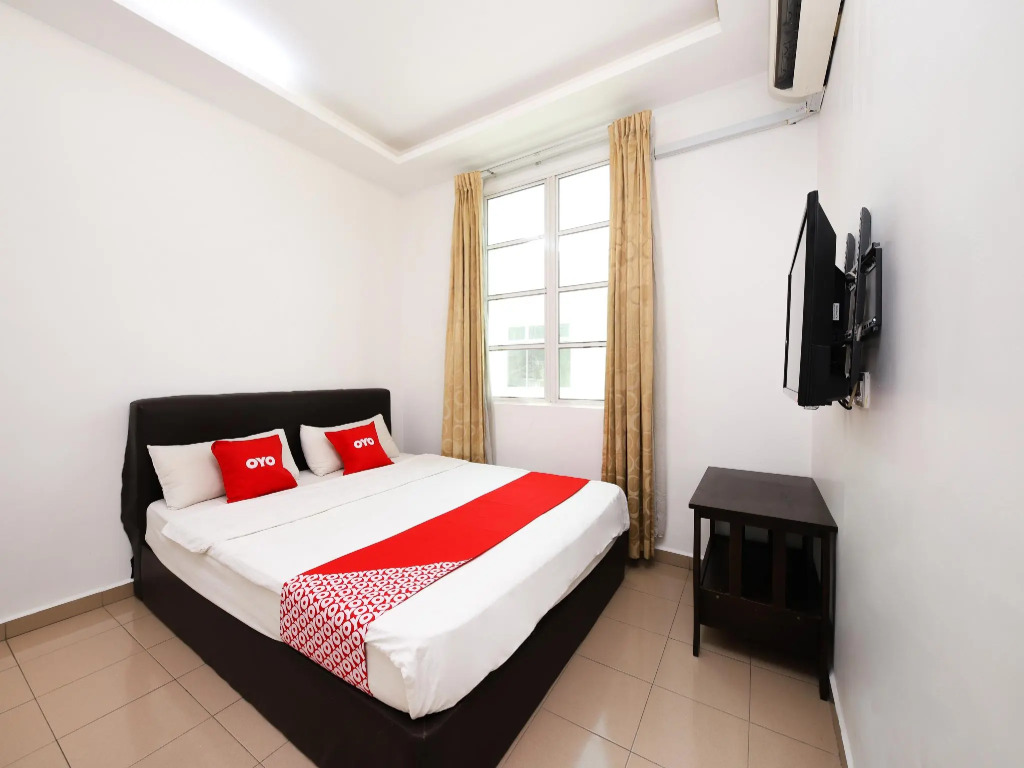 OYO 89705 Nexus Hotel