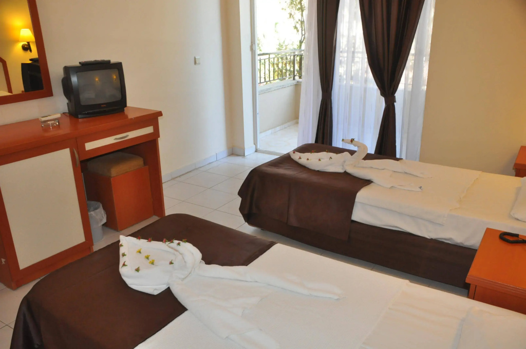 PİGALE BEACH RESORT