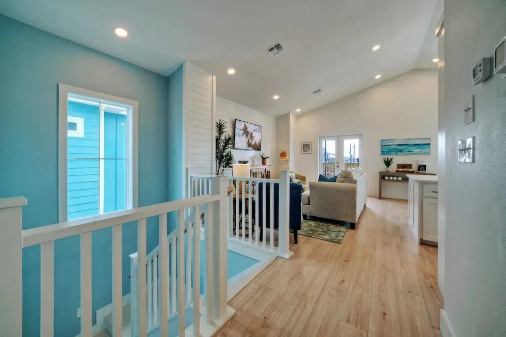Sleeps 22 2 Homes w/ Private Pool + Patio Walkable Location, Golf Cart Zone