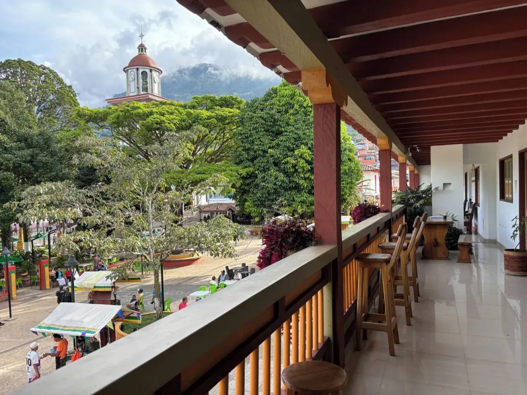 Balcon Tamesino Hotel