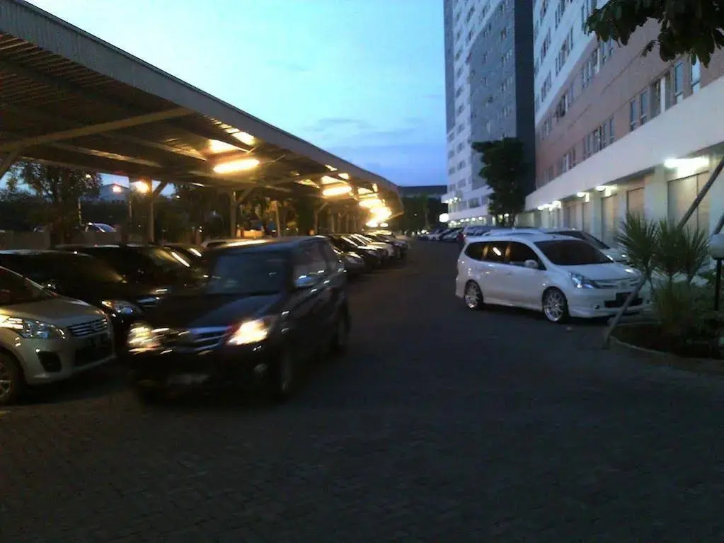 Puncak Permai Surabaya Apartemen unit 1733