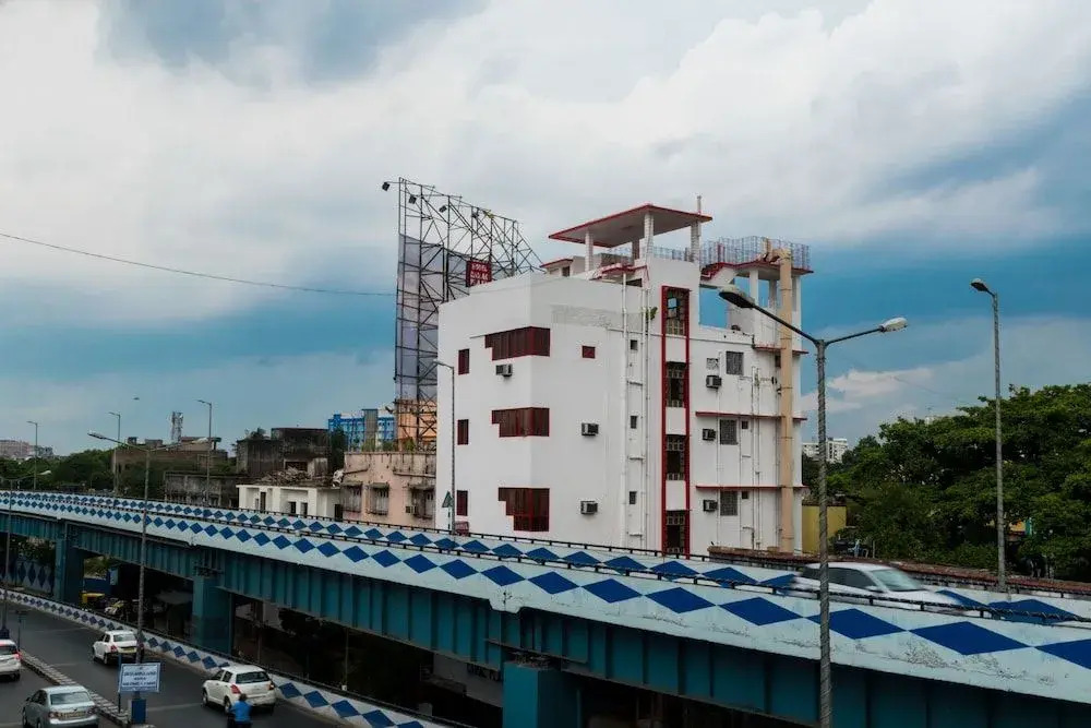 OYO 4621 Hotel Camac Plaza