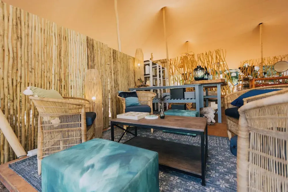 Kruger Untamed - Satara Plains Camp