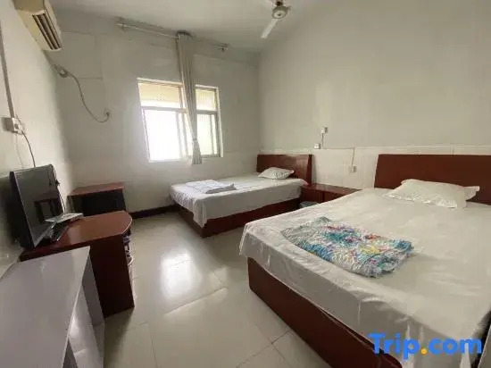 Zhoukou Xiujin Hotel